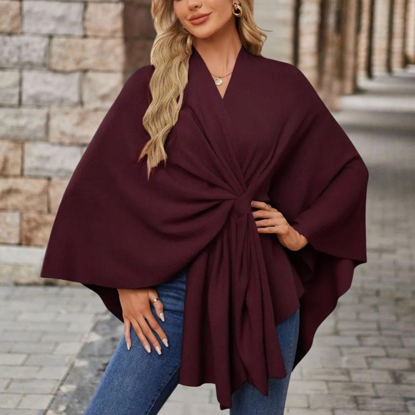 Magdalén – Elegantní pláštěnka s uzlem pro výjimečný styl