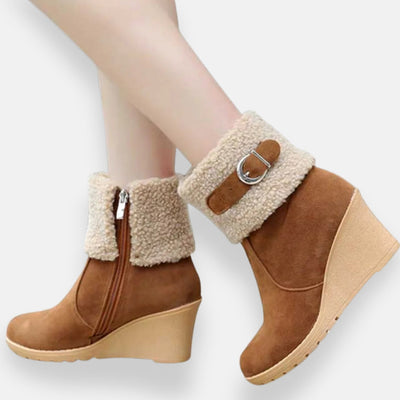 Amarylle | Podšívkové kotníkové boty s klínovým podpatkem