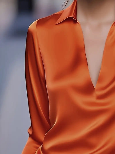 Denisa – saténová halenka s elegantním šarmem
